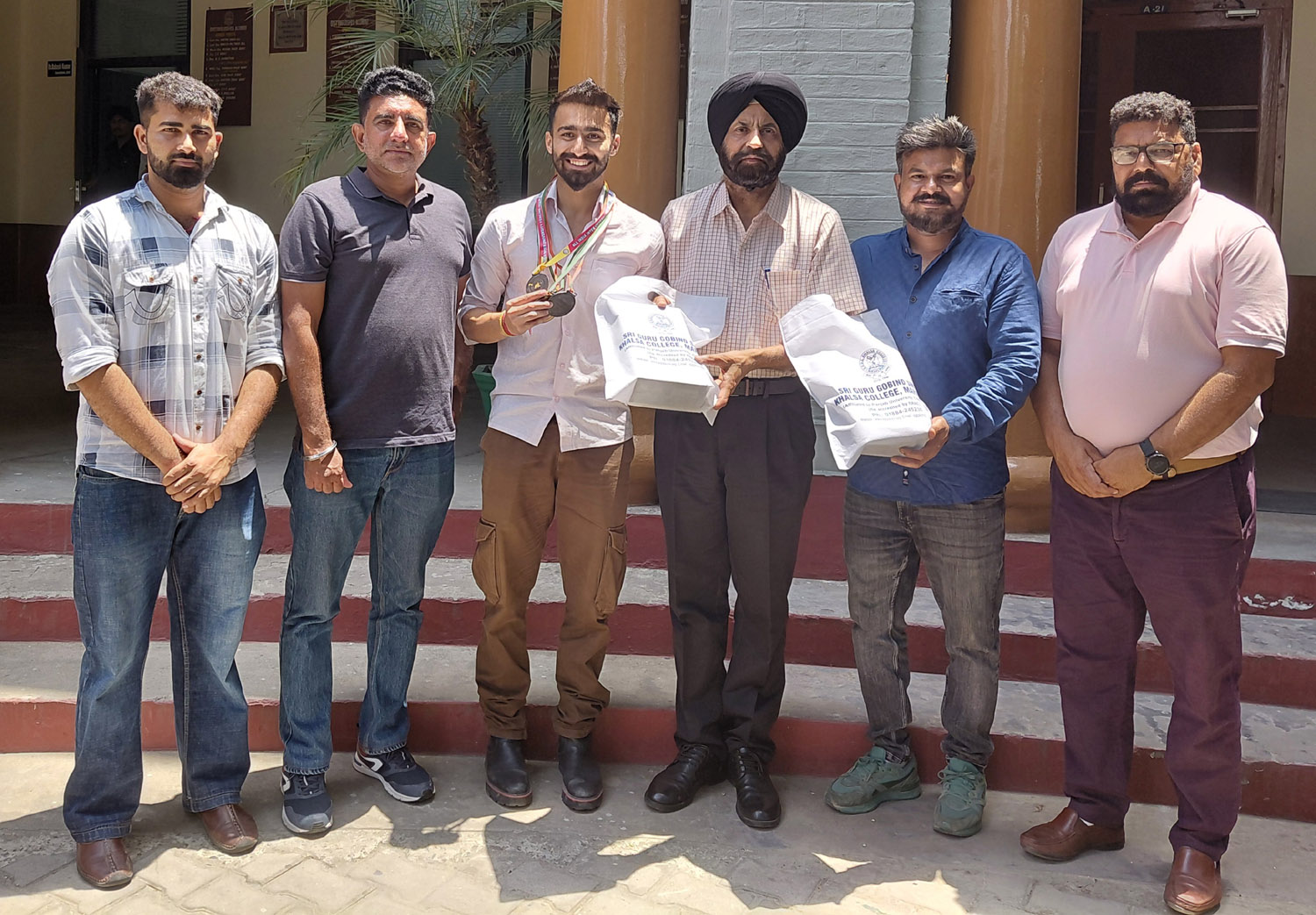 Students of Khalsa College Mahilpur were felicitated for their excellent sports achievements.
